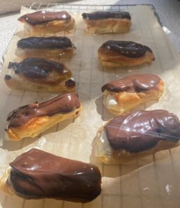 Chocolate_Eclairs_made_by_mggs_students
